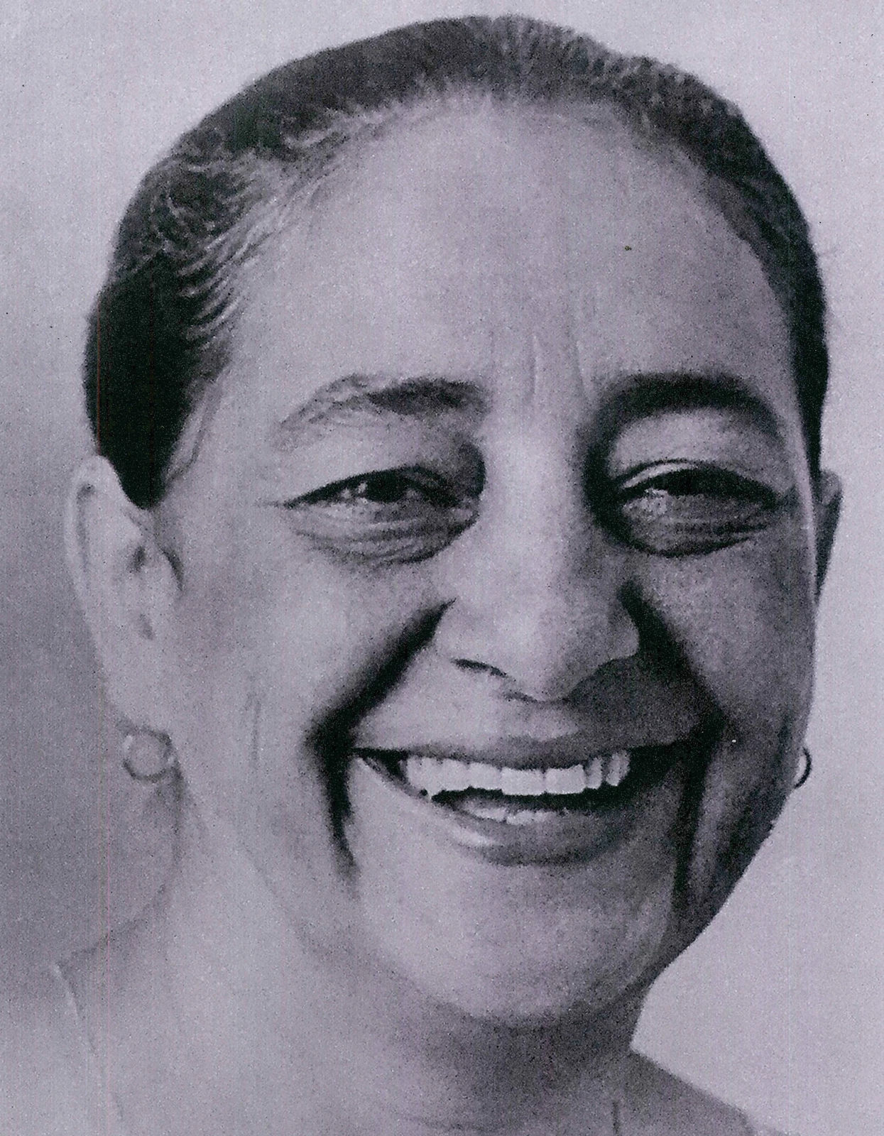 Retrato de Dona Ivone Oliveira, fundadora do Ki-Mukeka